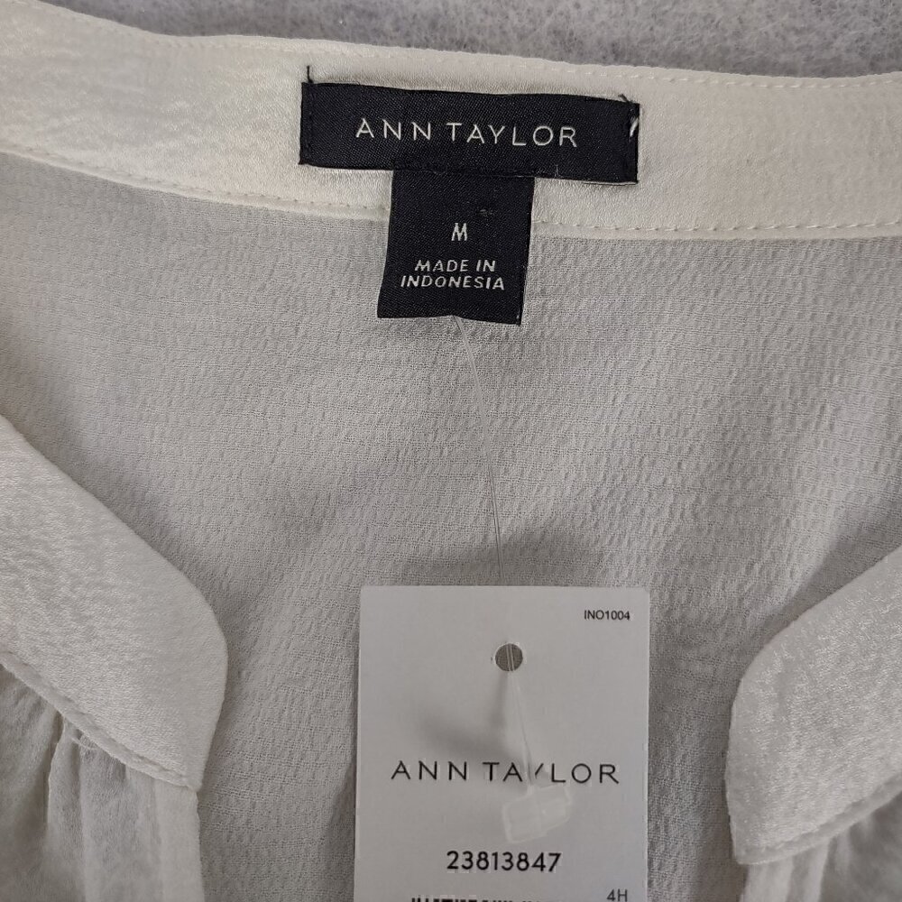 Ann Taylor Ivory V-Neck Puff Sleeve Blouse Boho Romantic Office Top Size M (NWT) - Picture 11 of 14